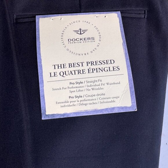 NWT Dockers mens Dark Navy pro style straight fit pants 38/30 - Picture 2 of 6